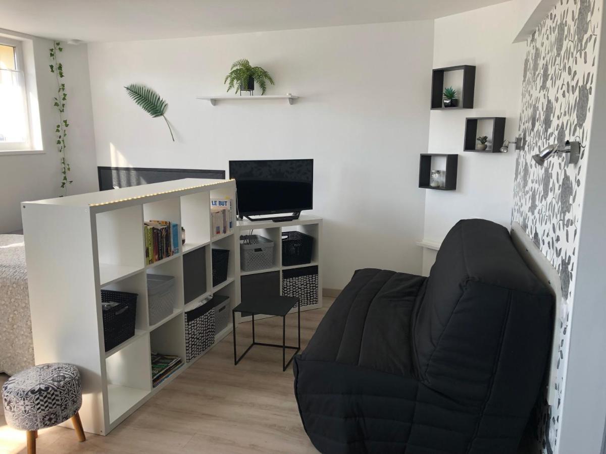 Le Clemenceau Apartment Péronne Exterior foto